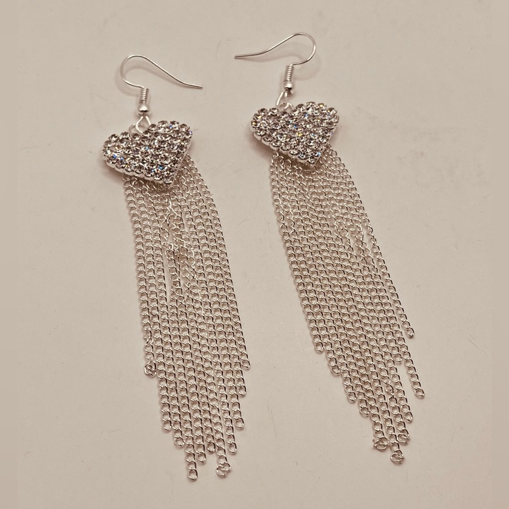 Earrings for women heart design